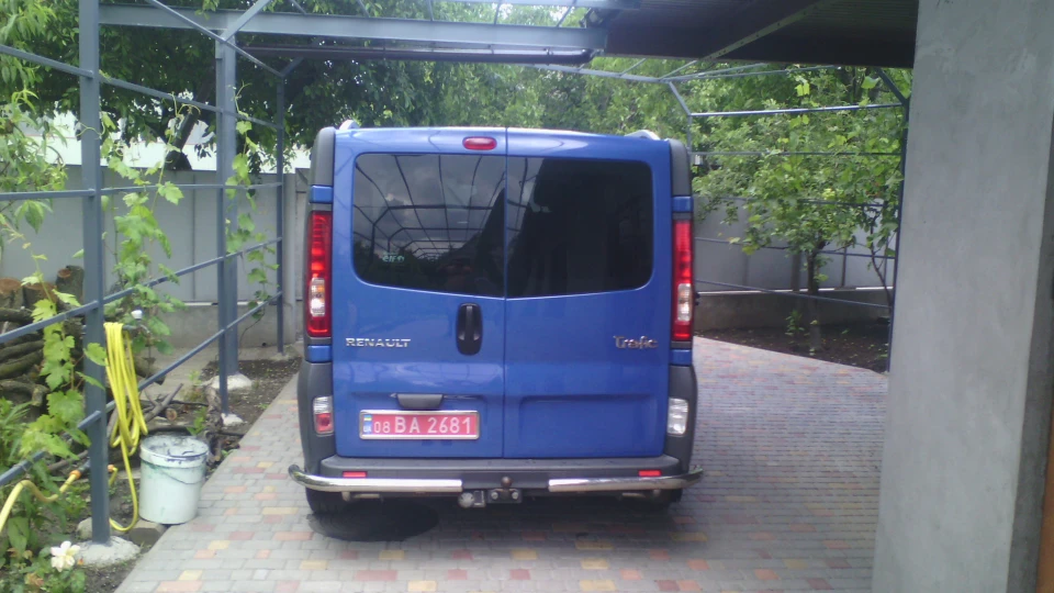 Renault Trafic Passenger 2