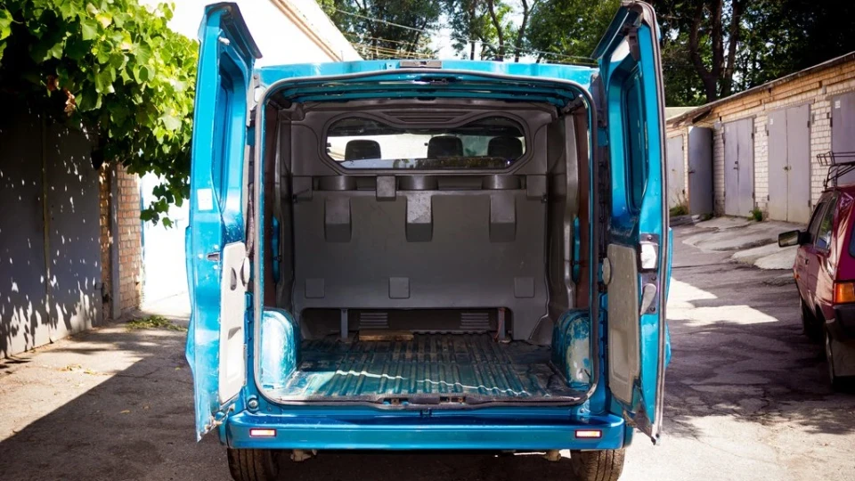 Renault Trafic Рено трафік довга база 4