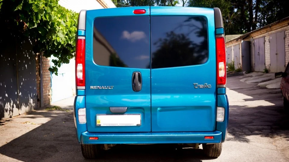 Renault Trafic Рено трафік довга база 5