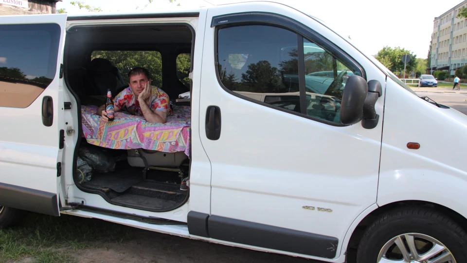 Renault Trafic SkiDiver Bus 2