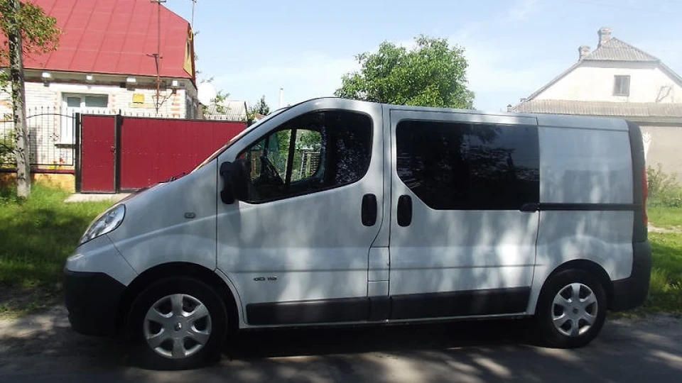 Renault Trafic Sport Ambulance 4