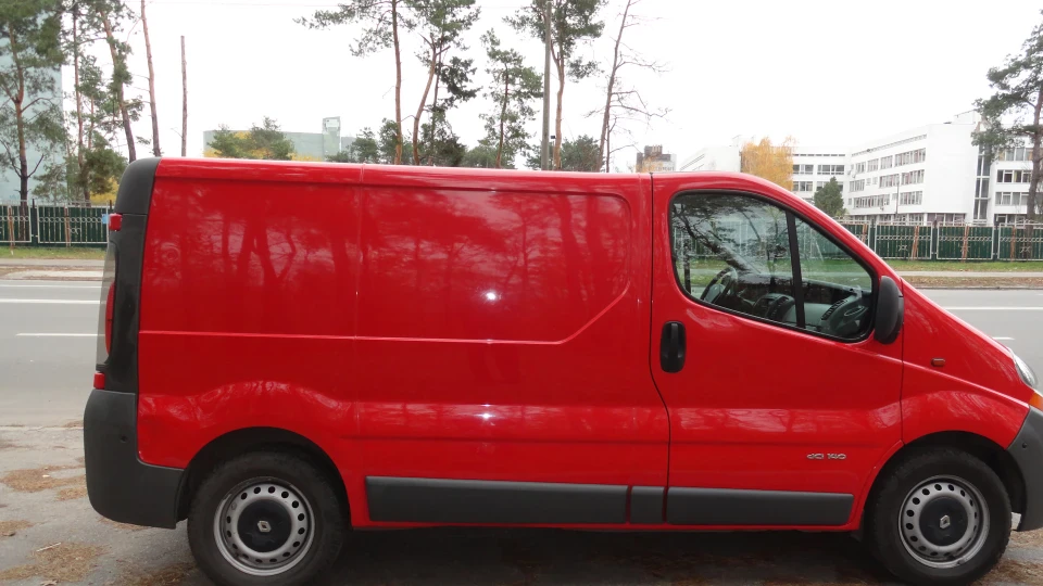Renault Trafic вдалий карапуз