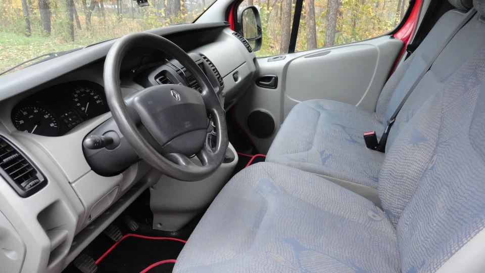 Renault Trafic вдалий карапуз 4