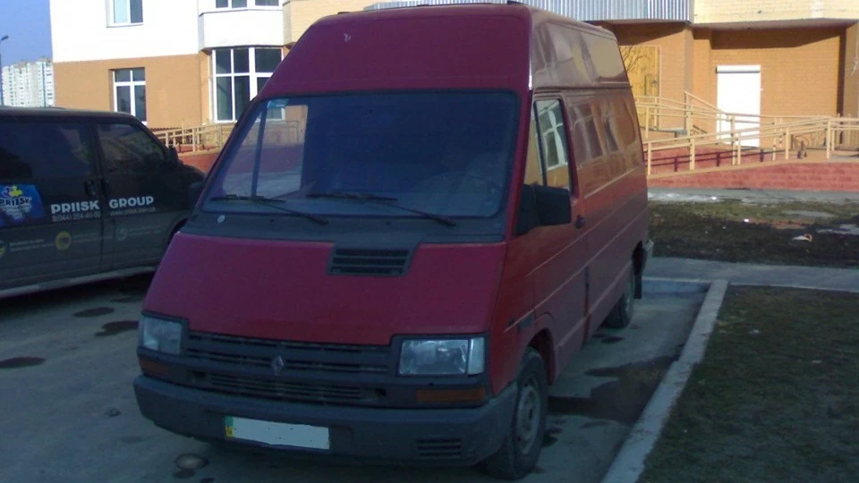 Renault Trafic жерсть