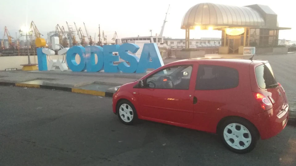 Renault Twingo 🇫🇷 DailyБричка 2