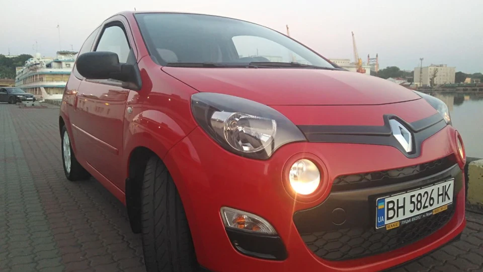Renault Twingo 🇫🇷 DailyБричка 4