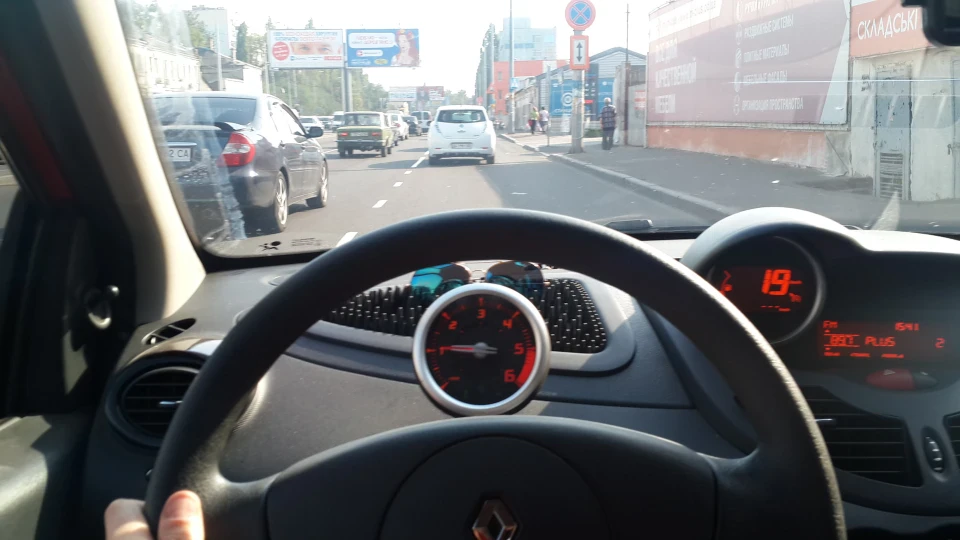 Renault Twingo 🇫🇷 DailyБричка 5