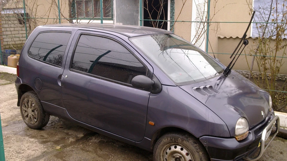 Renault Twingo Зухвала Чорниця 2