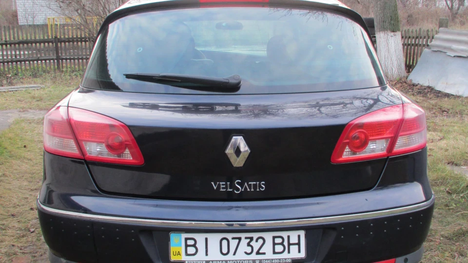 Renault Vel Satis 3.5 V6 Intiale Paris 2