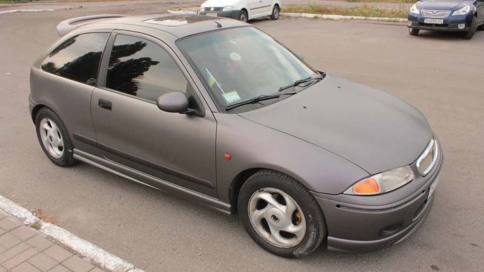 Rover 200 4