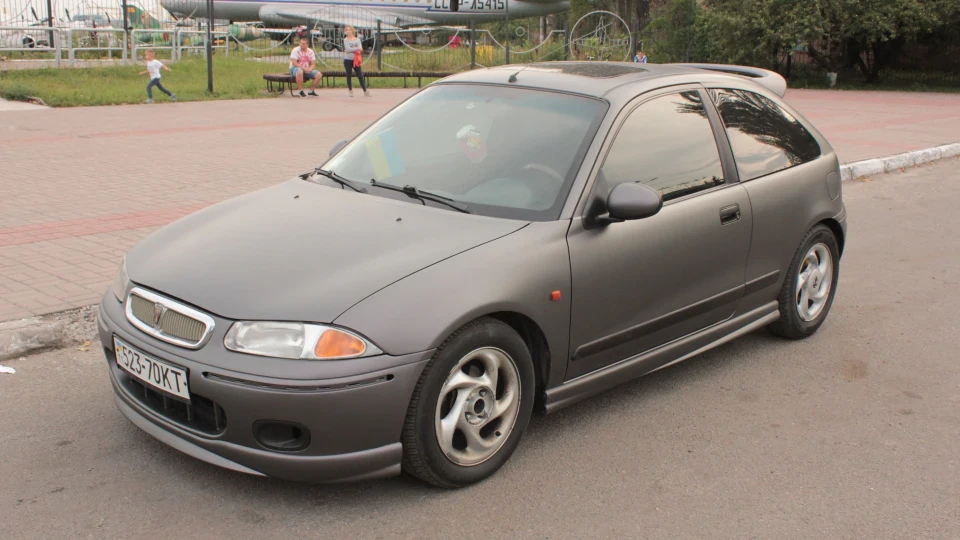 Rover 200 5