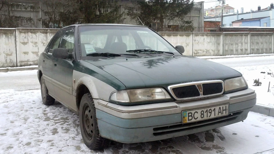 Rover 200 4