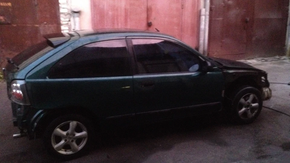 Rover 200 спритний 3