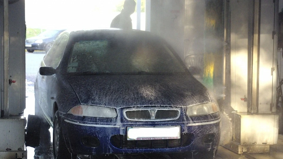 Rover 200 Tommy 3