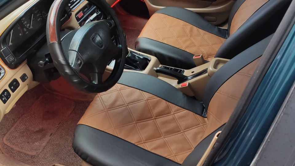 Rover 600 Зелений Rova