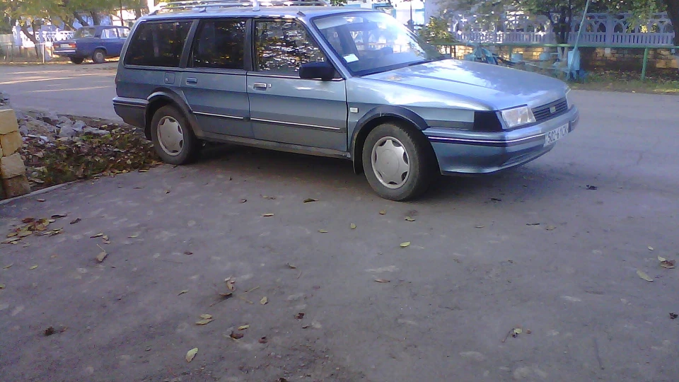 Rover Montego синій металік універсал
