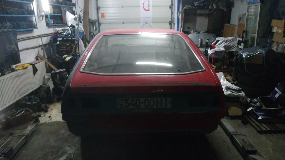 Rover SD1 "Moonraker" 3