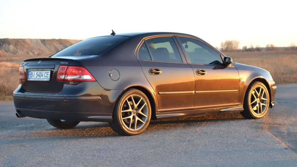 Saab 9-3 Aero 4