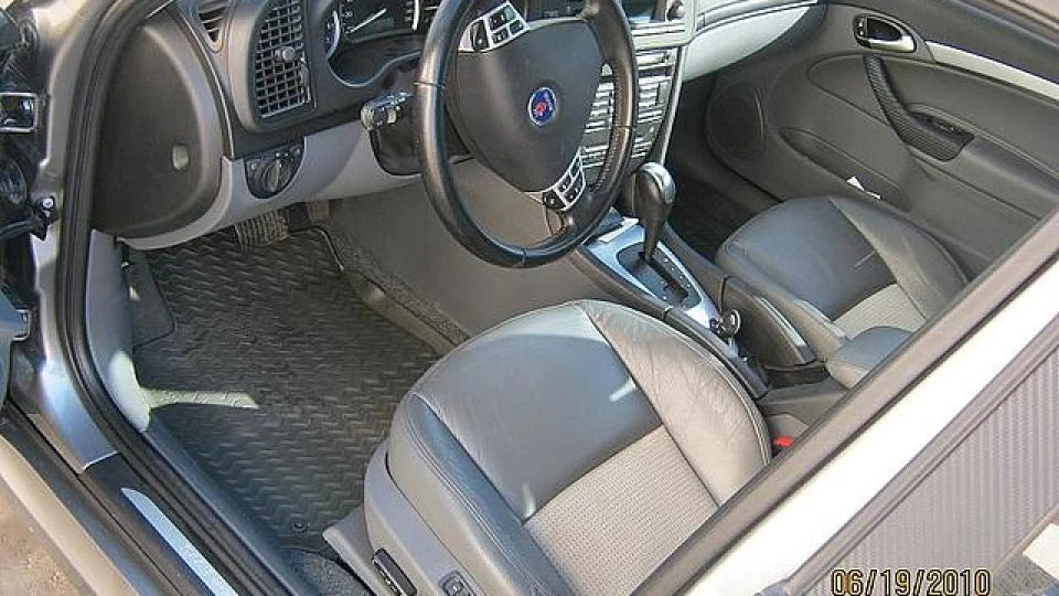 Saab 9-3 літачок)