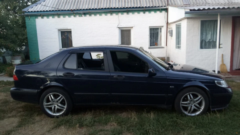 Saab 9-5 4