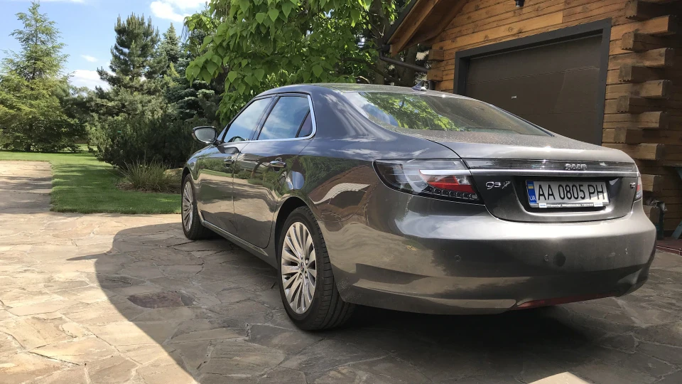 Saab 9-5