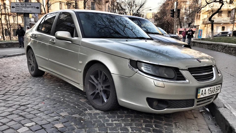 Saab 9-5