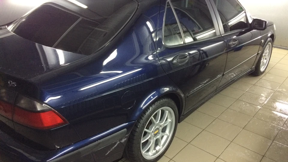 Saab 9-5 2.3t Elk 2