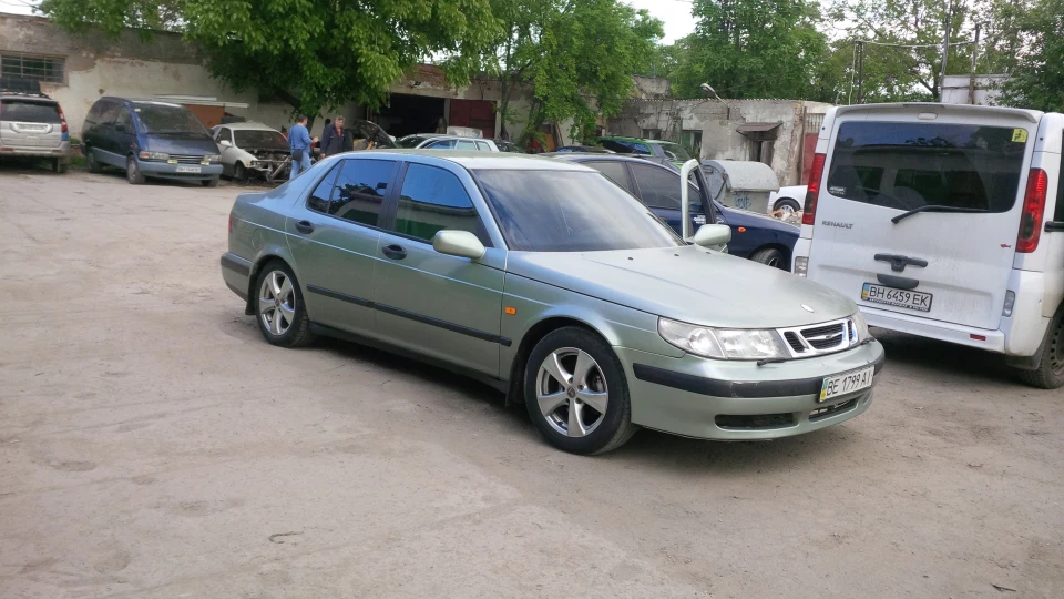 Saab 9-5 авіо лінії 2