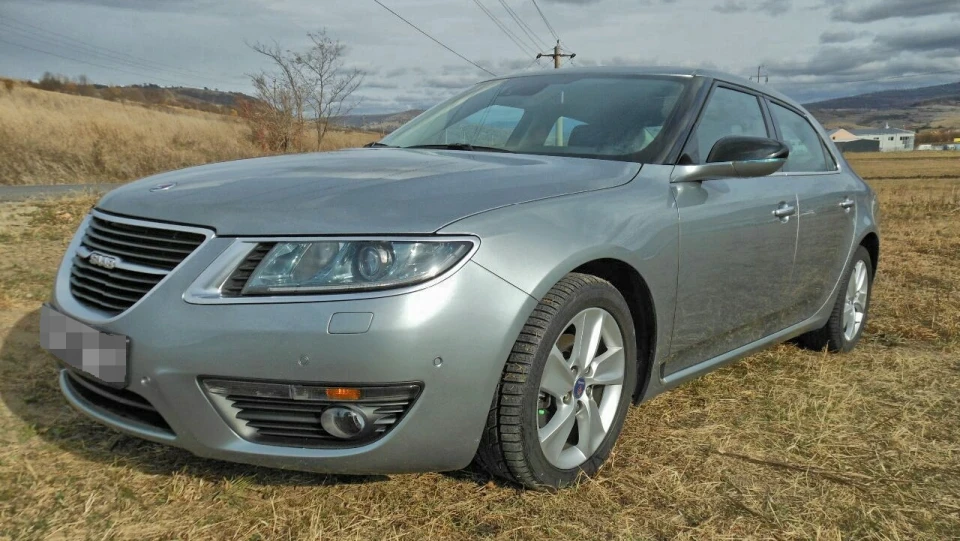 Saab 9-5 На хутро 3