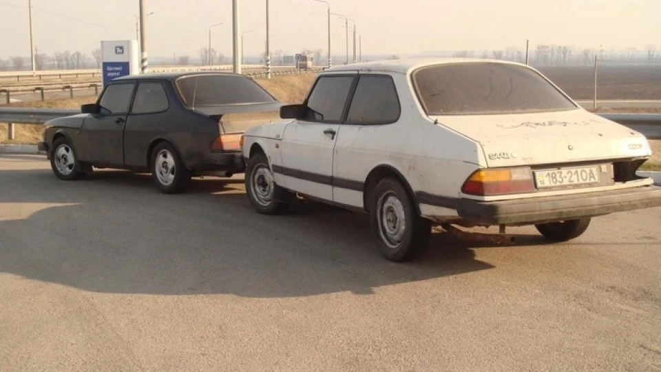 Saab 900 2