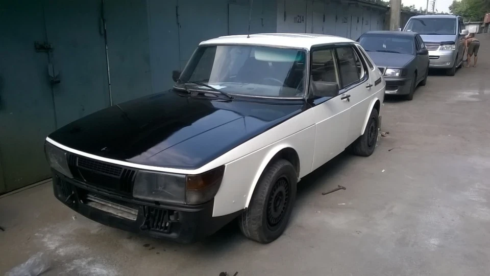 Saab 900 Moose 2