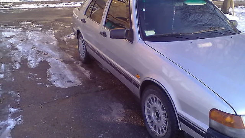 Saab 9000 2.0 3