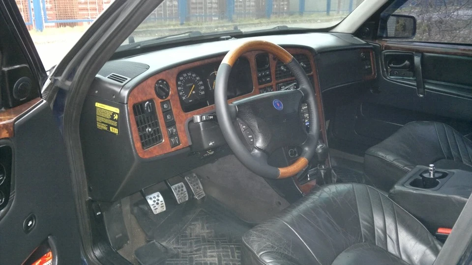 Saab 9000 Aero куля 5