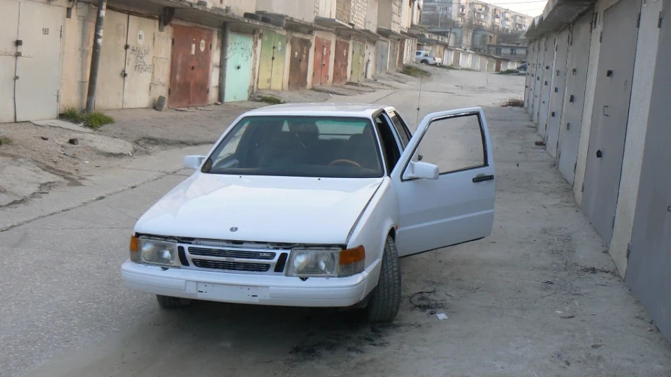 Saab 9000 "Moby Dick" 5