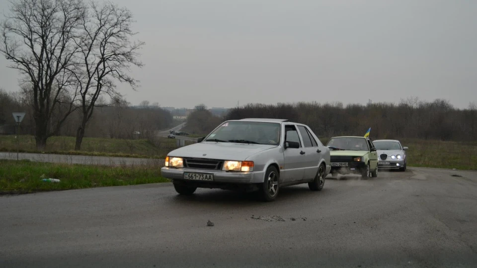 Saab 9000 silver-metal 3