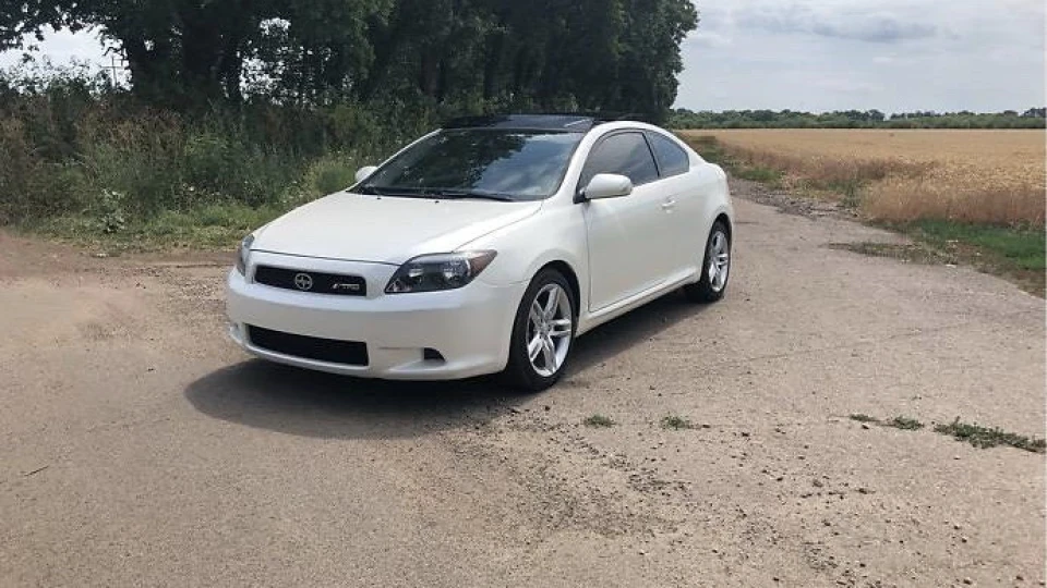 Scion tC 2