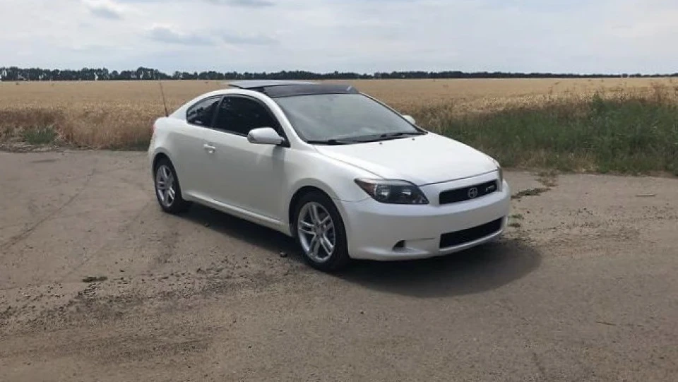 Scion tC 3