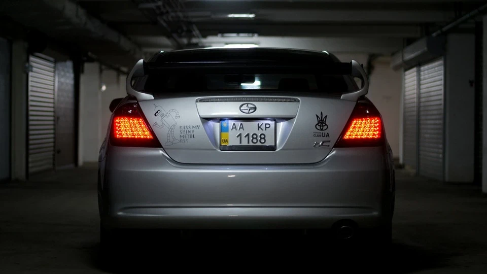 Scion tC 4