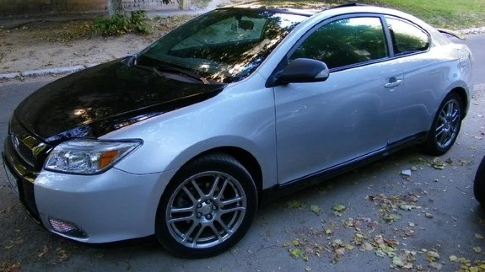 Scion tC сіро-чорний 2