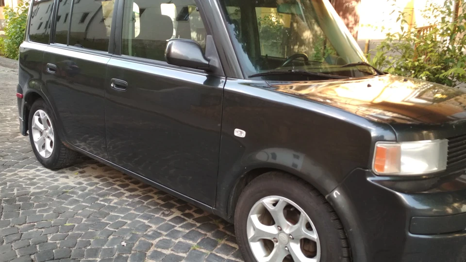 Scion xB 1.5 3