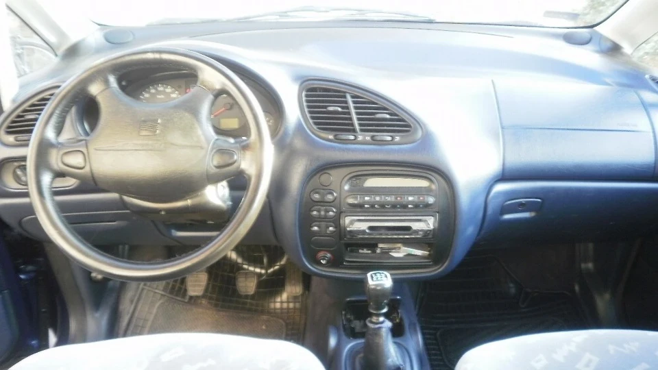 SEAT Alhambra 5