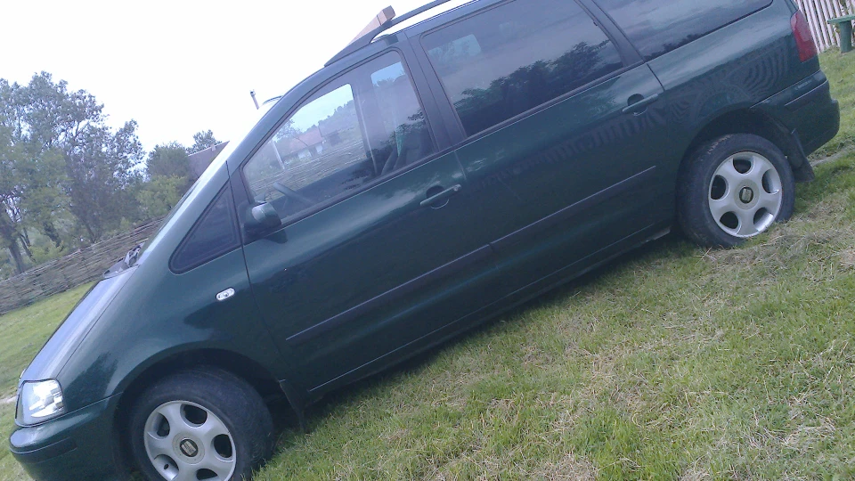 SEAT Alhambra 1 9ТДІ ЗЕЛЕНИЙ ТУРБО Т 3