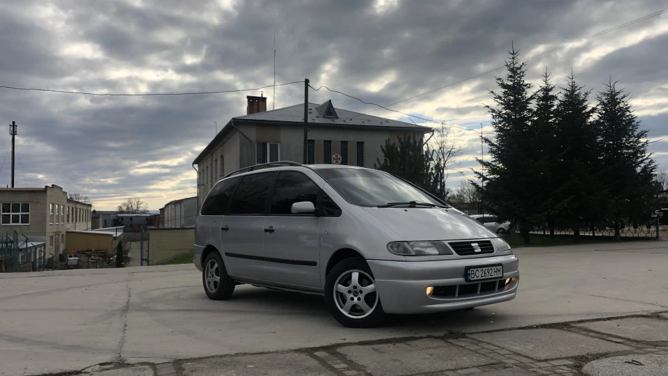 SEAT Alhambra 2.0 ADY ms design zender 4