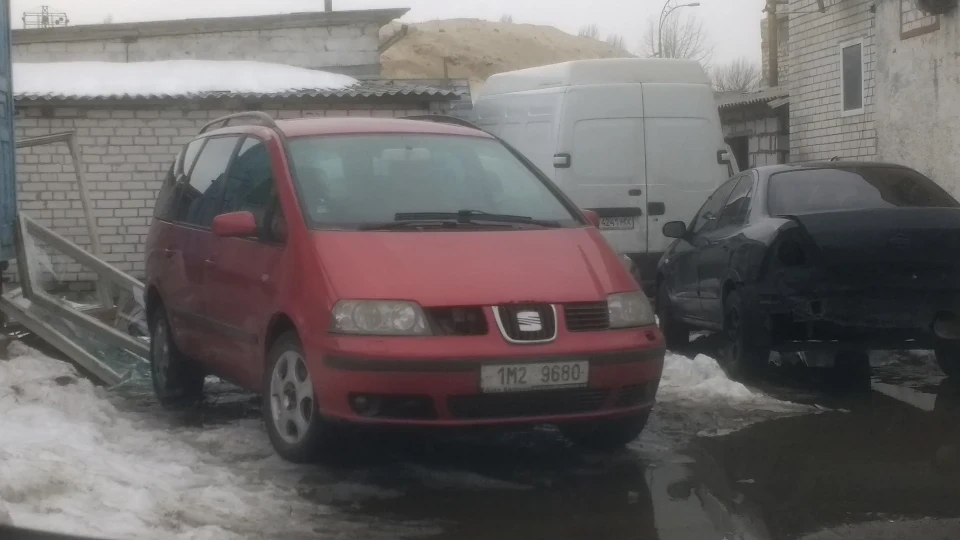 SEAT Alhambra 2.8 v6