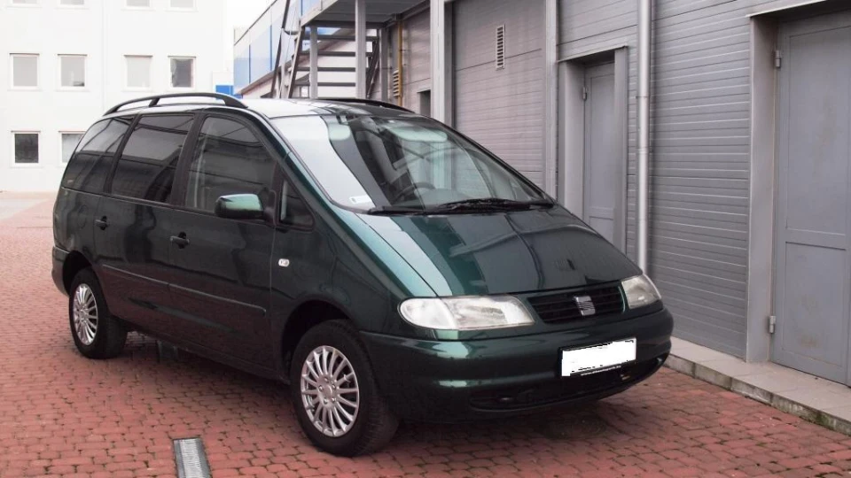 SEAT Alhambra Зеленка