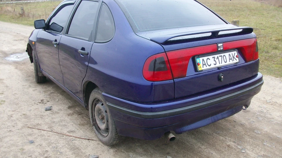 SEAT Cordoba 1.4 Gas/Benzin 2