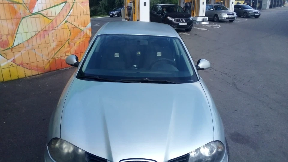 SEAT Cordoba 2.0 Sport R16 🇪🇸 3
