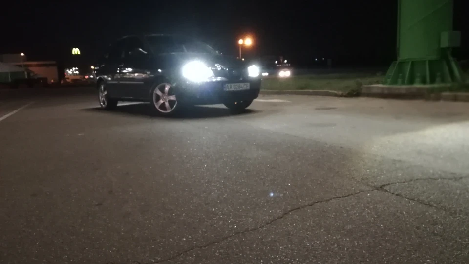 SEAT Cordoba Колір GRIS TRACK 2