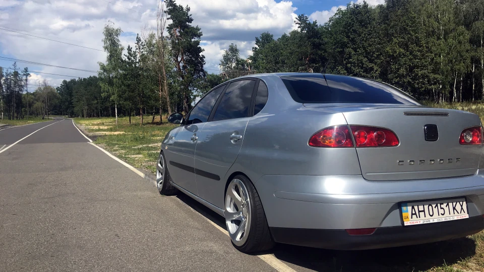 SEAT Cordoba dropped 2