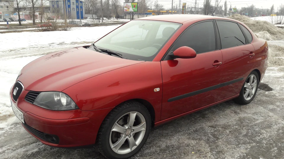 SEAT Cordoba RED FIRE